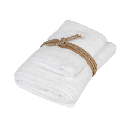 GUEST COUPLE AND WHITE SQUARE TOWEL